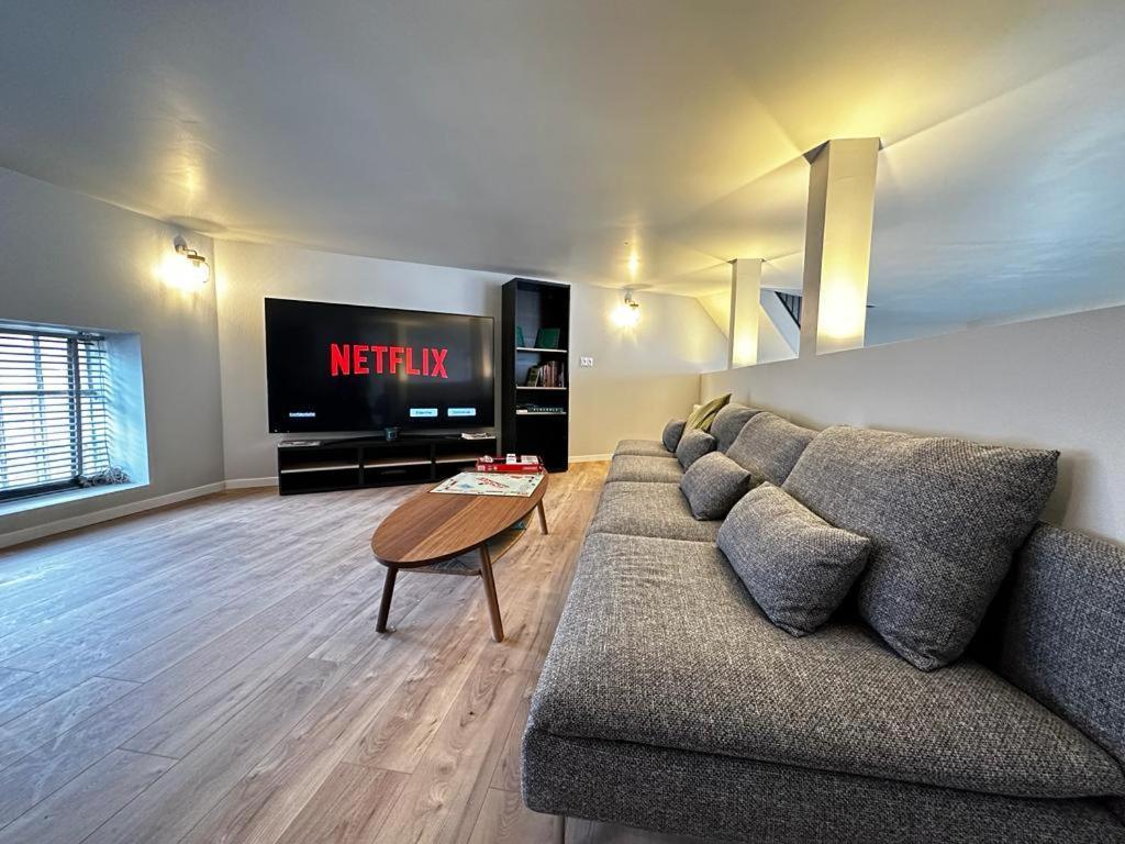 "Silk & Suites" City Center 생테티엔 외부 사진
