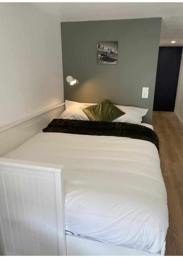 "Silk & Suites" City Center 생테티엔 외부 사진